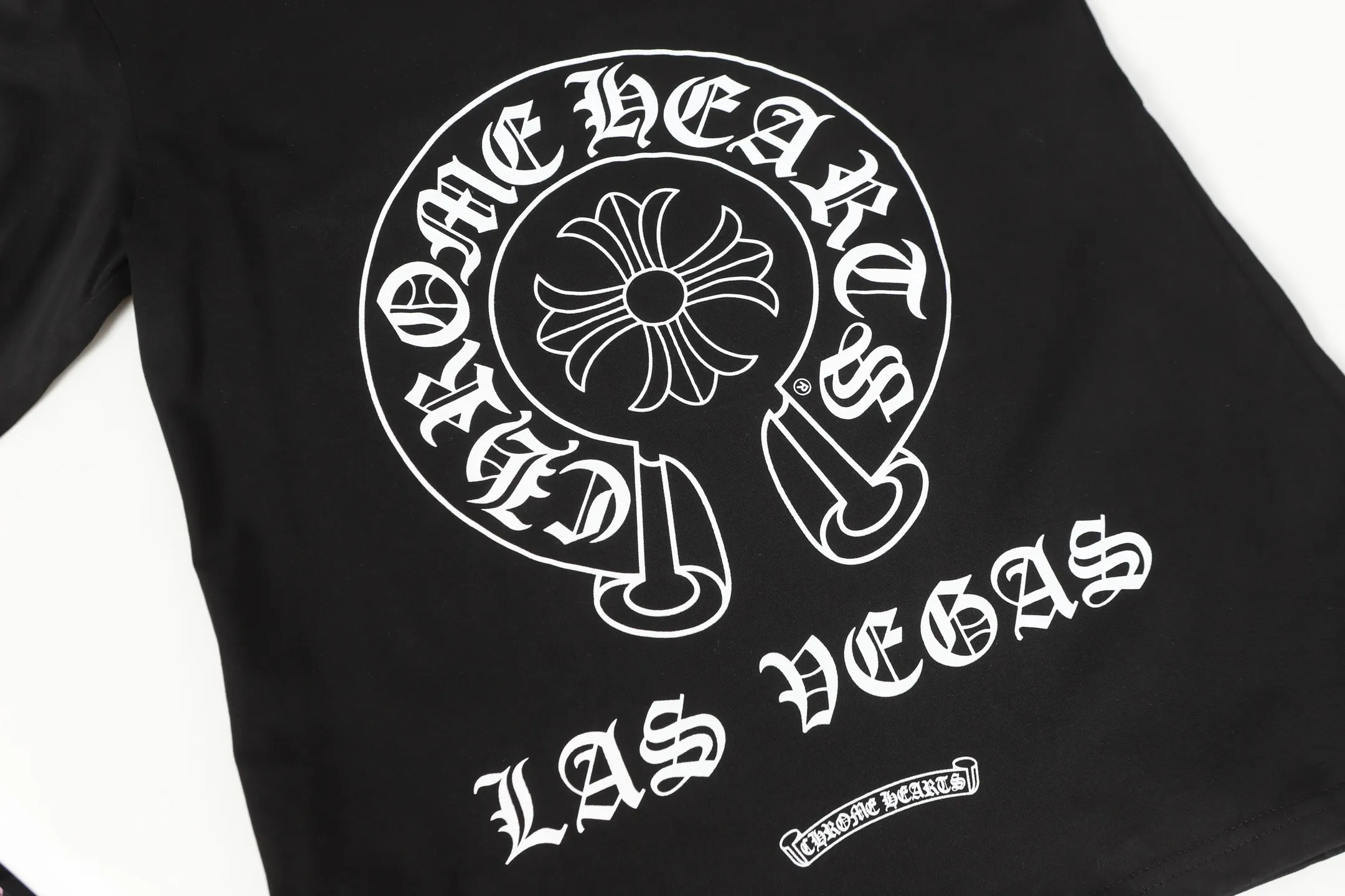 P150 2125 style -Chrome Hearts/Chrome Hearts Hong Kong limited Sanskrit letter printed long-sleeved T-shirt -High weight, high density and high quality. The wool is soft, delicate and skin-friendly. It feels soft and silky. It has excellent warmth and skin-friendly properties.